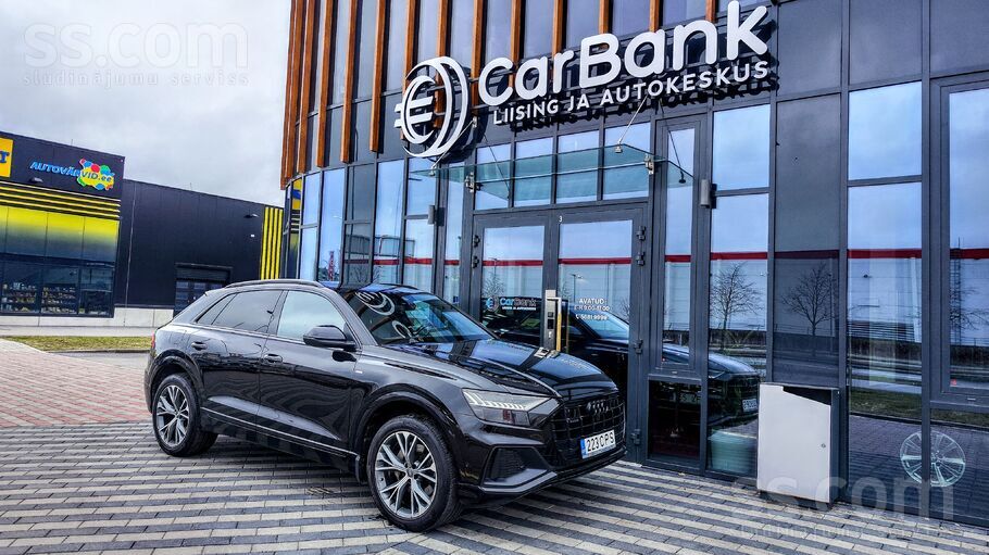 Audi Q8 2 x S-line Black Night 210 кВт
Зимние и летние шины на отдельных 21