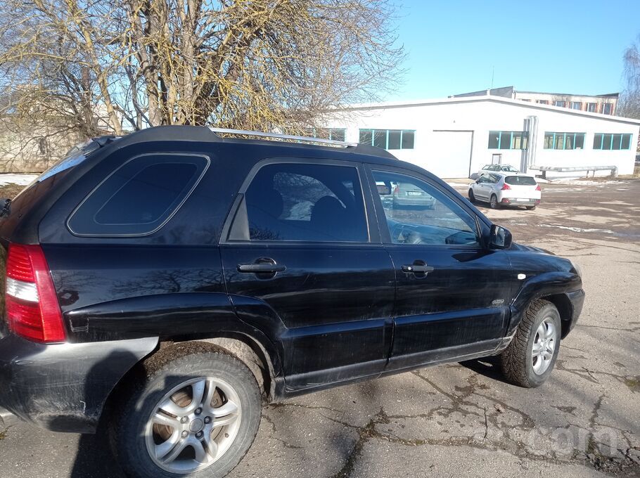 Pārdod Kia Sportage 2006.g. novembris, 1.9 l dīzelis, manuāls. Tālākai auto