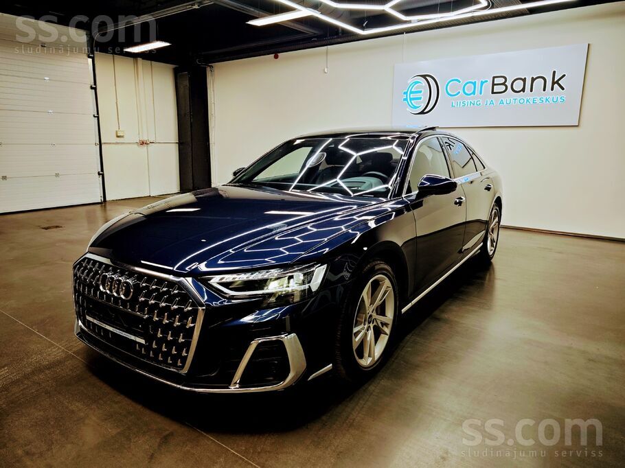 Audi A8 55 Tfsi quattro 3.0 250kW
Пневматическая подвеска, 
Матрицательные