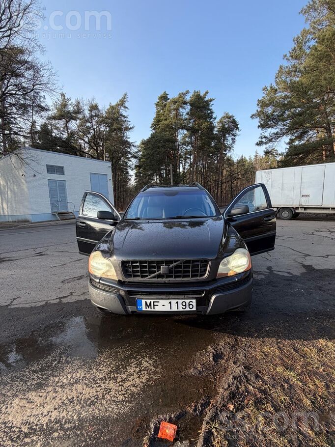 Volvo Melnais vāks ar 120w. 7vietas. Mazais nodoklis 177