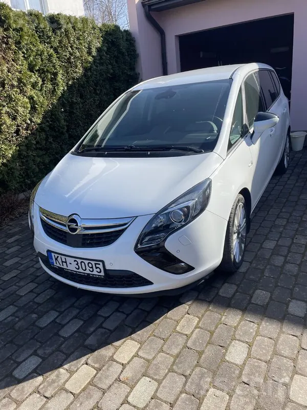 Opel Ид. сост. соответ. пробегу, ухоженный автомобиль, 