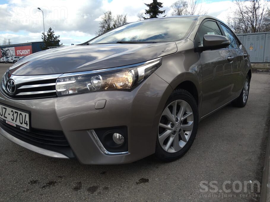 Toyota Toyota Corolla 1.6i 97kw/132zs Auto ir laba tehnis