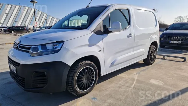 Citroen Продаю машину в отличном состоянии. Новый техосмот