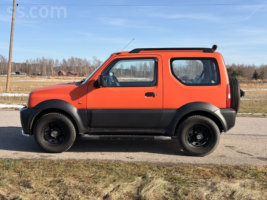 Suzuki Auto ir pilnībā savests kārtībā un gatavs jebkuram
