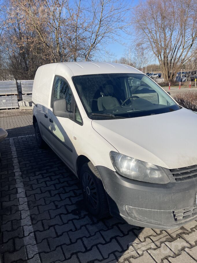 Volkswagen Labs darba zirgs ar pilnpiedzińu viss darbojas. Ir