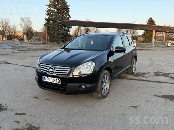 Labs Qashqai+2. 2.0Tdi /110kw/ klimata kontrole, kruīza kontrole, 7 sēdvieta