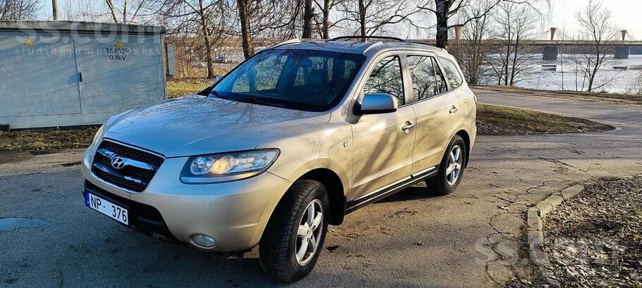 Pārdodu uzticamu un koptu auto labā tehniskā un vizuālā stāvoklī. Automašīna