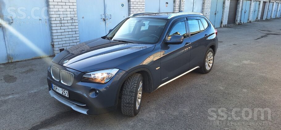 BMW Продаю BMW X1, X-Drive, автомат. На 235 тыс. были 