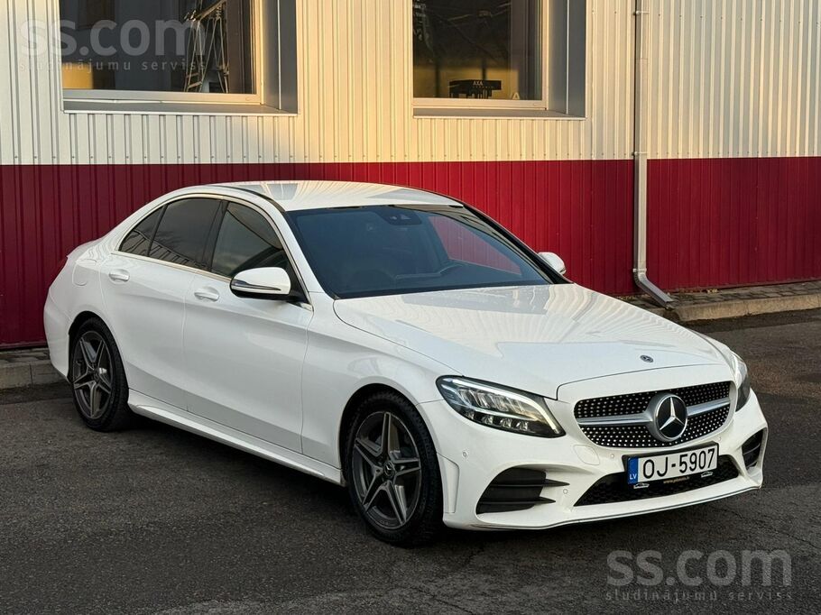 Pārdod Mercedes C200 , Facelift modelis , Amg Pakotne , 1.6 Dīzelis , Automā