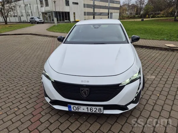 Peugeot Pārdod ekonomisku un dinamisku dīzeļa mašīnu. Labā