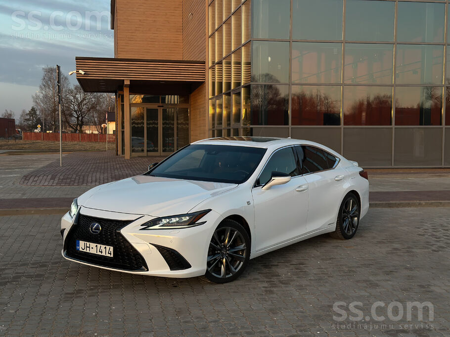 Lexus Es300H F-Sport
Perfekts stāvoklis
Īpašnieks pārdod koptu un tehnis