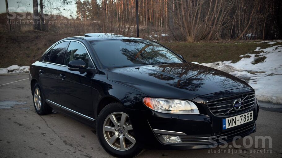 Volvo Par saprātīgu un lētāko cenu tirgū pārdodas smuks,