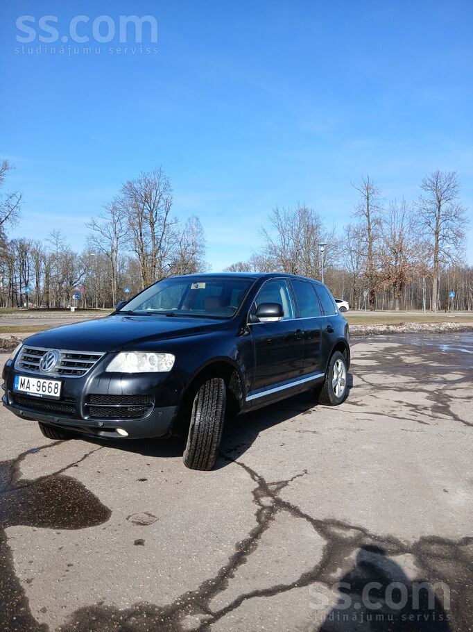 Volkswagen Normāla mašīna savam gadam, protams šur, tur ir de