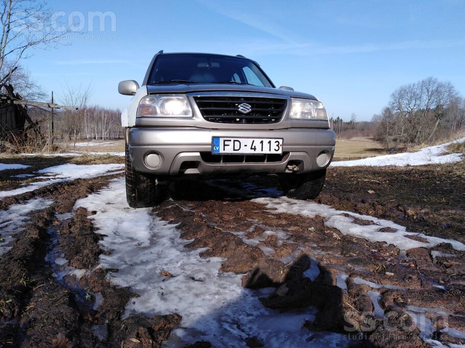 Suzuki Pārdod Suziki grand vitara, 4x4, 2004 gada, 2, 0 b