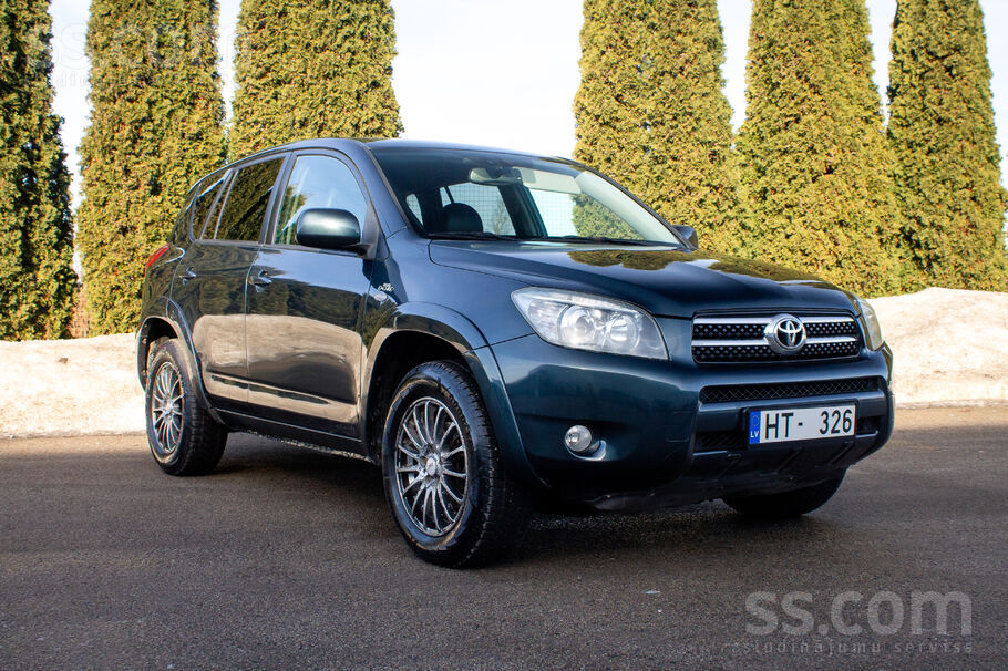 Toyota Pārdodam Toyota Rav 4 2.2D 130Kw 4X4