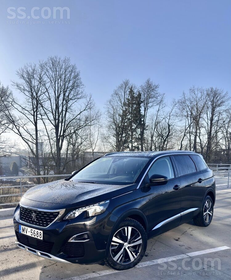 Peugeot Ухоженный, экономичный автомобиль. Очень богатая к