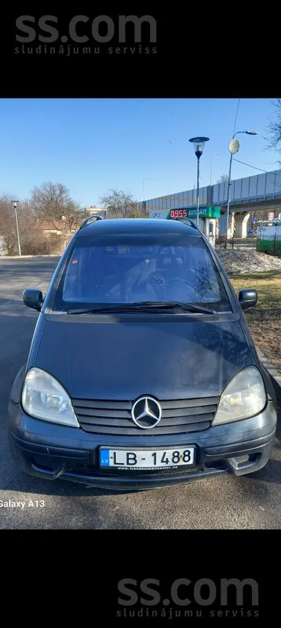 Mercedes Jauna tehniskā, izpūdes bez aizrādījumiem , neliel