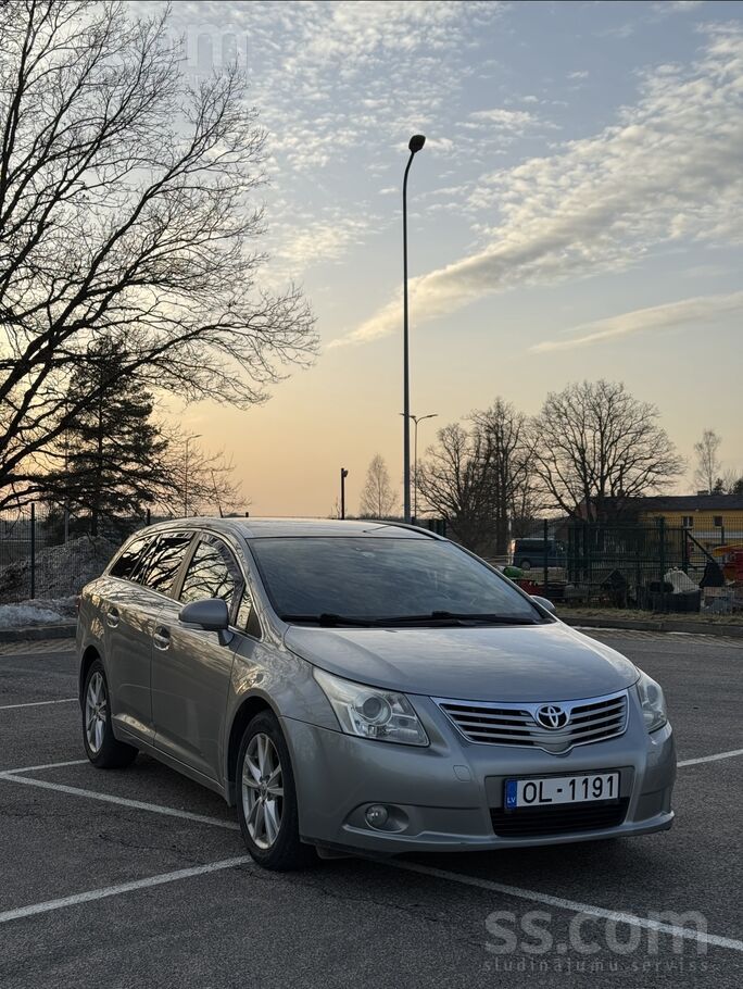 Toyota Toyota Avensis D-4D Dīzeļa dzinējs