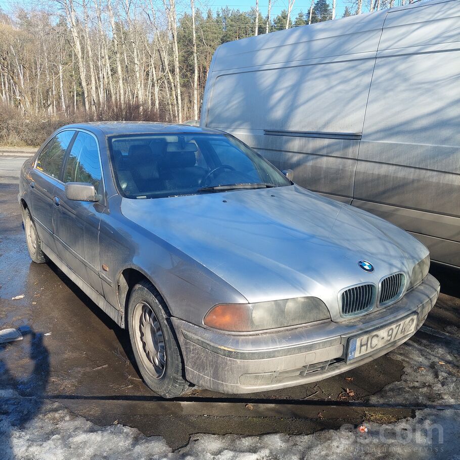 Продаётся автомобиль в хорошем состоянии.