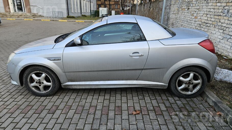 [Lv] Pārdodu ekonomisku Opel Tigra Twintop (2006). Tehniskā apskate līdz 30.