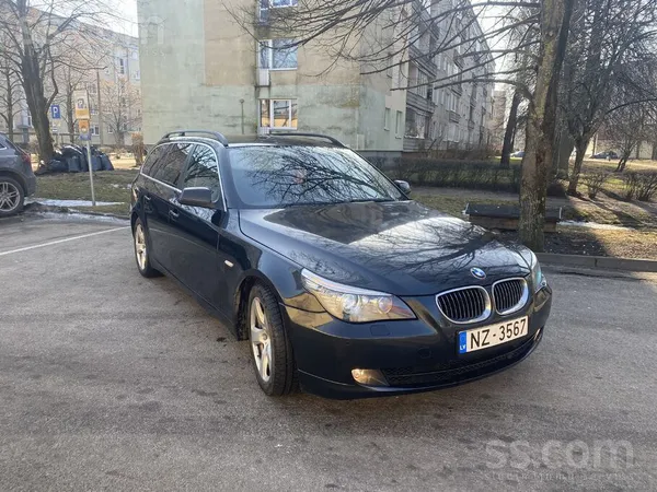 BMW Pārdodu 2009. gada BMW 525d. 145 kW. 