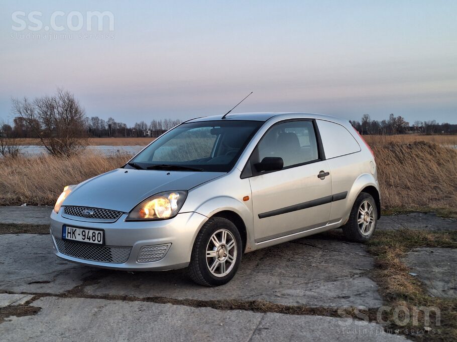Ford Ford Fiesta 2006Gada 1.3 benzīns
