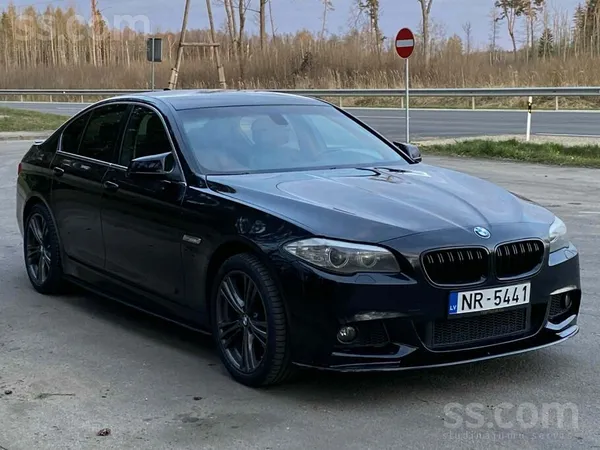 BMW Vizuāli un tehniski ļoti labā stāvoklī. Skate (dec