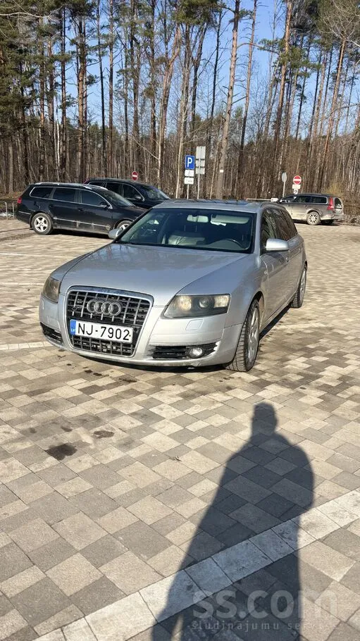 Audi Mašīna tehniski labā kārtība , viss darbojas kam j