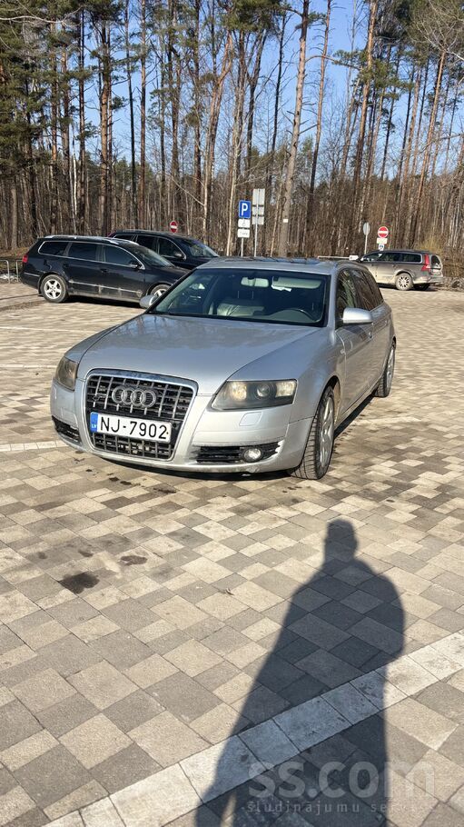 Audi Mašīna tehniski labā kārtība , viss darbojas kam j