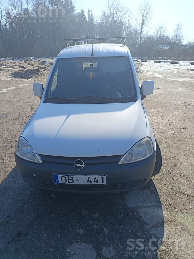 Opel Pārdod Opel combo, 1, 3d, 2007g. jauna TA līdz 03.