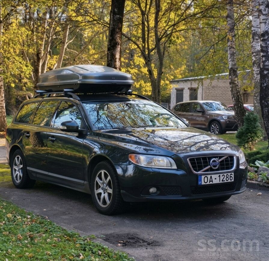 Volvo Pārdod Volvo V70, 2.4D, D5 129kw. Auto ir neliela 