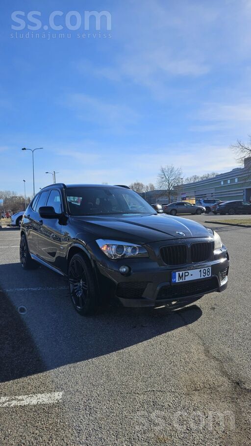 BMW Pardodu bmw x1 Sdrive 2012.g 2.0d ar manualo kārbu
