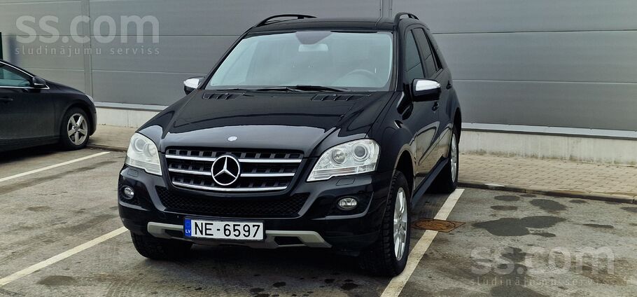 2010. gada modelis. Restyling modelis (Facelift). Ml280Cdi Black Edition (Om