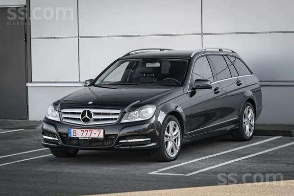 Mercedes-Benz C220cdi Avantgarde 2.2 dīzelis, Mehānika. 

125 kW / 170 ZS