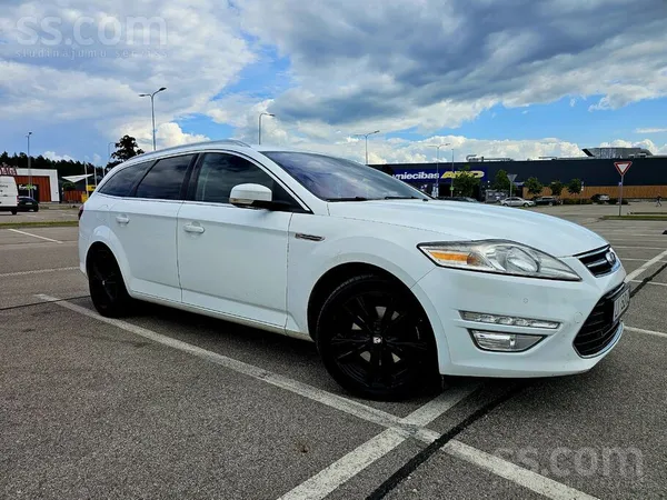 Ford Ļoti labs un uzticams auto. TA ar "nullīti"