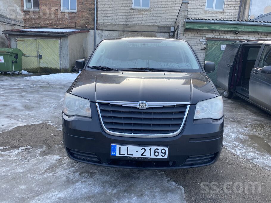 Chrysler Tiek pārdots reserves daļās. Sīkāka informācija zv