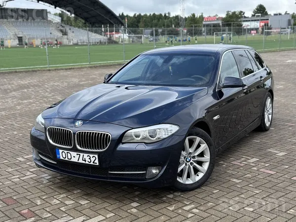 BMW BMW 535 GT. Sēdies un brauc. Diezgan pilns ar visā