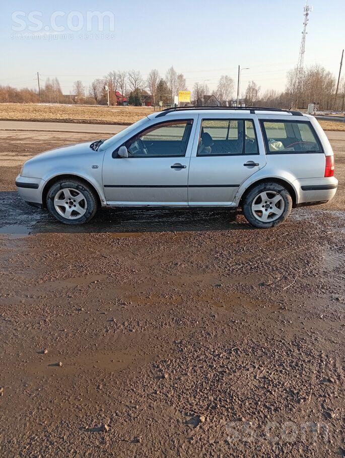 Pārdod Golfu. Rūc brauc Bremzē. Ta beidzās 17.03.