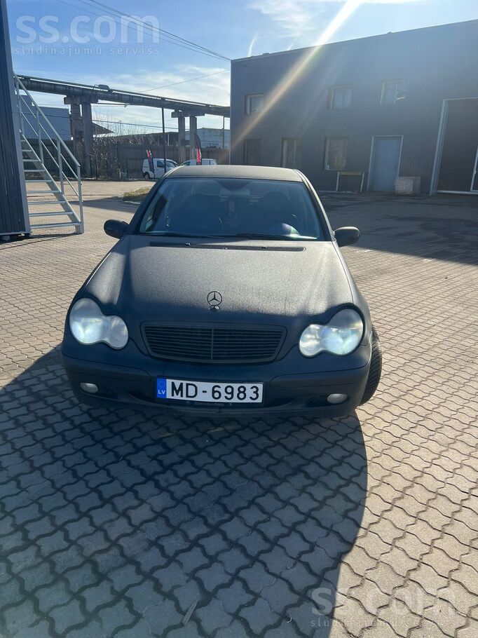 Mercedes Продается Mercedes-Benz C200 Cdi, 2004 г. в. (2, 2