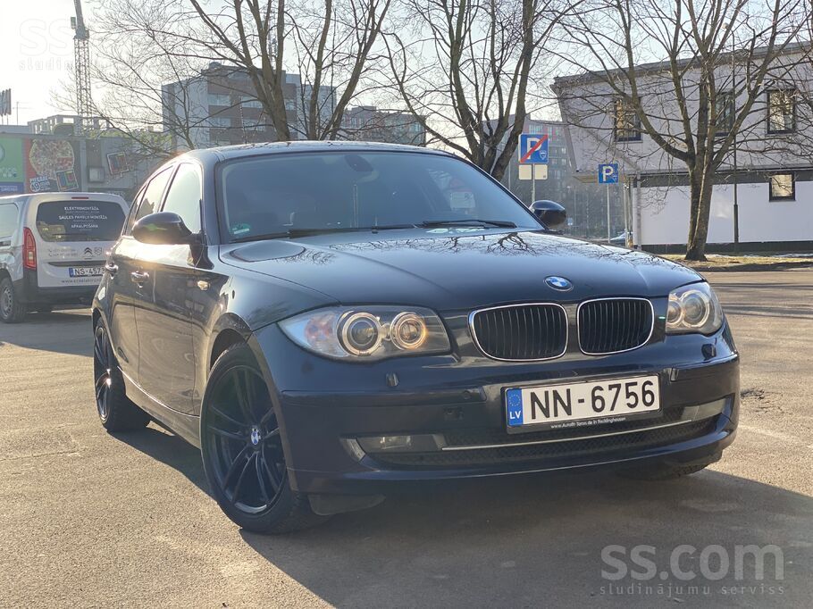 BMW Продаётся BMW 120d в хорошем техническом и визуаль