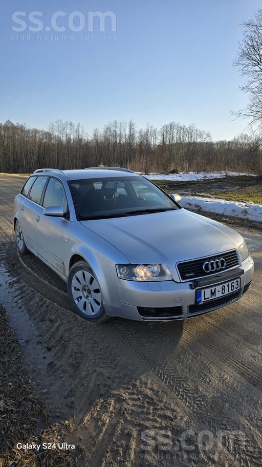 Audi Tiek tirgots Audi A4B6 Quattro universālis ar mehā