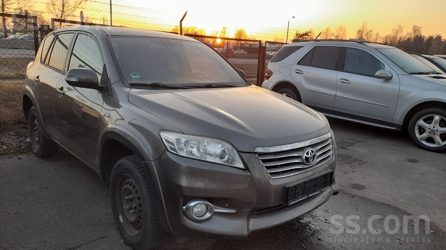 Toyota No Vācijas. Ideālā stavokļī. Iespējams līzings un 