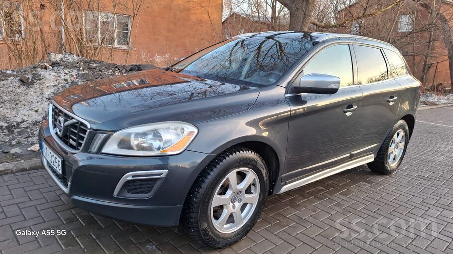 Volvo Pārdod Volvo Xc60, 2013. gada, 2.4 D4, automātiskā