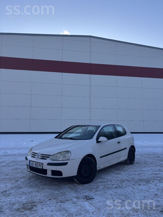 Volkswagen Pārdodu Volkswagen Golf V.