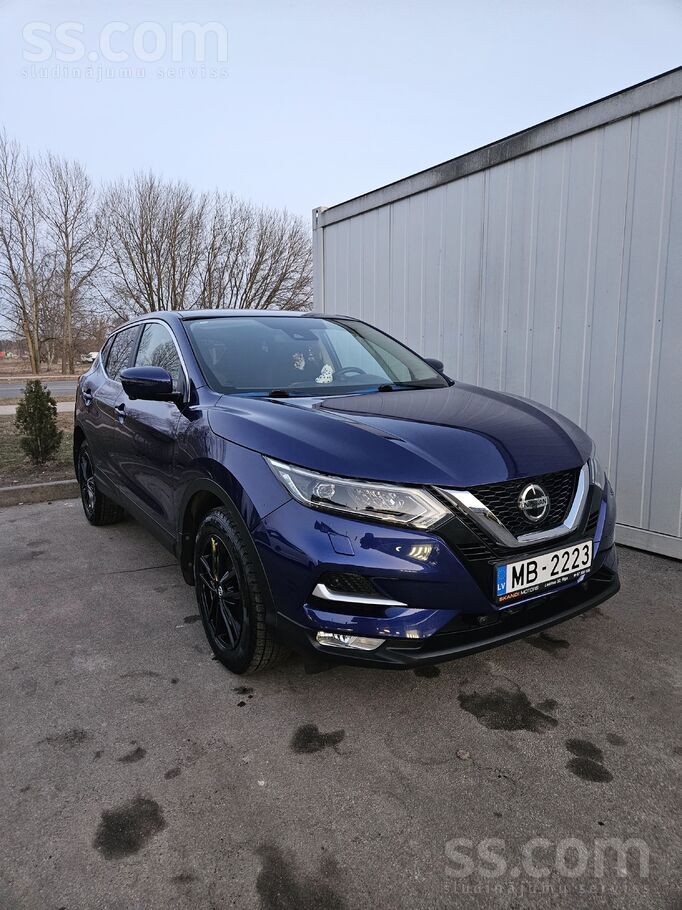 Pārdodas Nissan Qashqai 1.2 Dig-T N-Connecta 2Wd Xtronic 115 zs E6. Pirmais