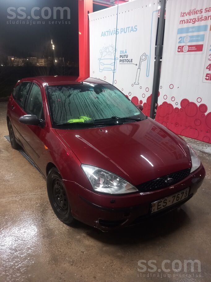 Ford Ja salabot dažus defektus kalpos vēl ilgi. Cena da