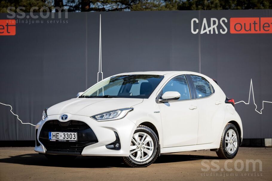Toyota Toyota Yaris 2021. gada modelis. Mūsdienīgs pilsēt