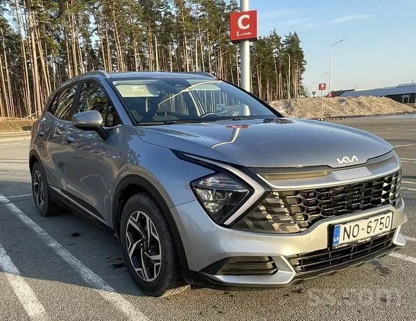 KIA Kia Sportage 1.5 bezīns, 110kw / 150 z/s. 