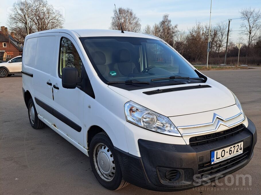 Labs kravas busiņš ar nelielu nobraukumu, kas palicis mantojumā. Smagumi nav