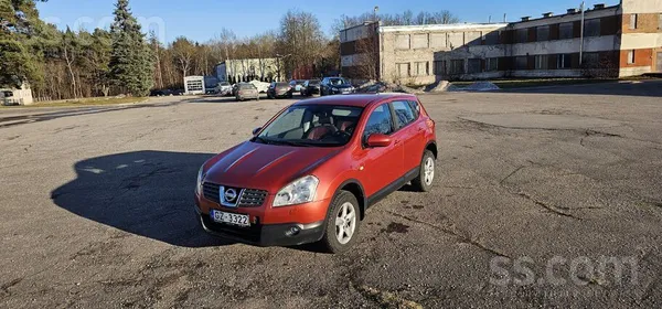 Nissan Pardodu nissan qashqai 2008gada 2.0benzīns